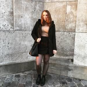 Meet your Posher, Maddie